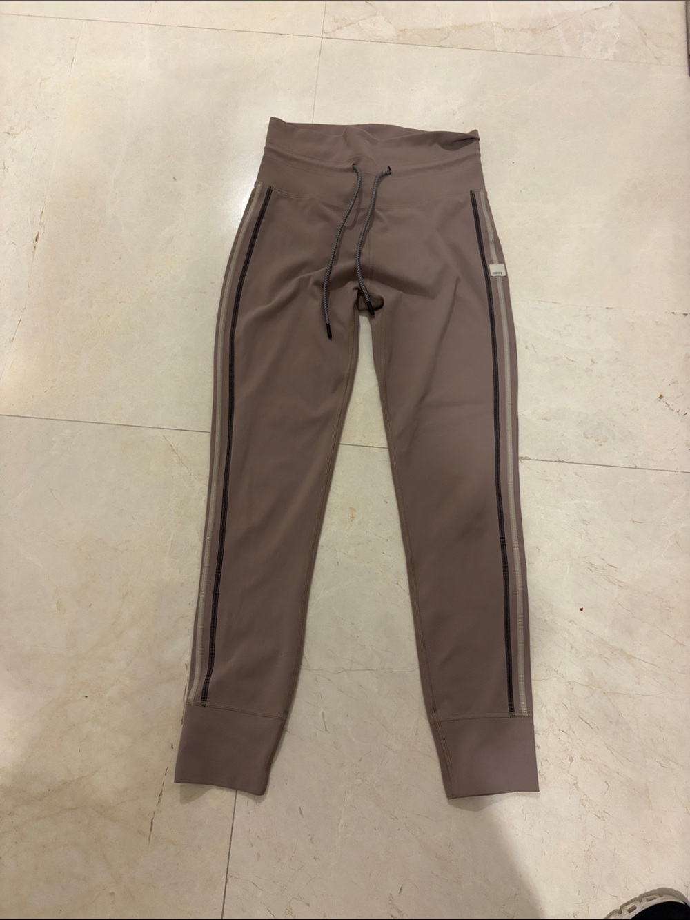 Viouri high Rise Brown Performance Leggings with
